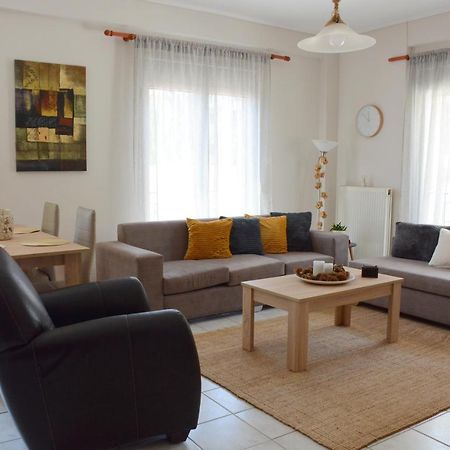 M Home Place Palio Limani Eksteriør billede
