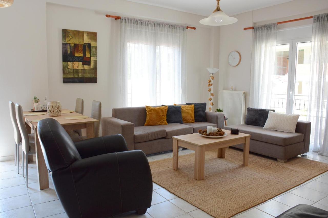 M Home Place Palio Limani Eksteriør billede