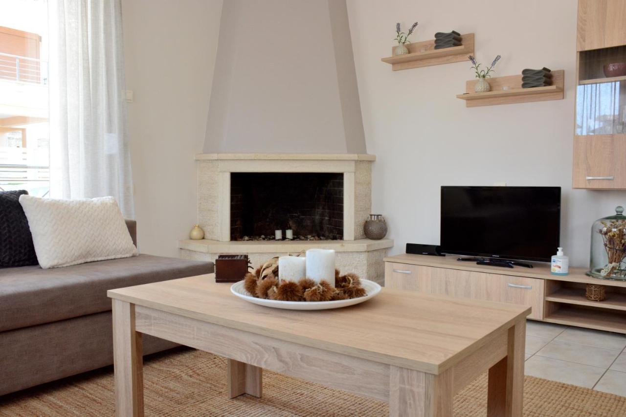 M Home Place Palio Limani Eksteriør billede